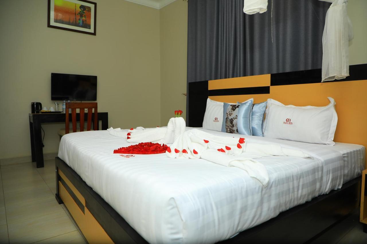Galaxy Motel Kampala Buitenkant foto